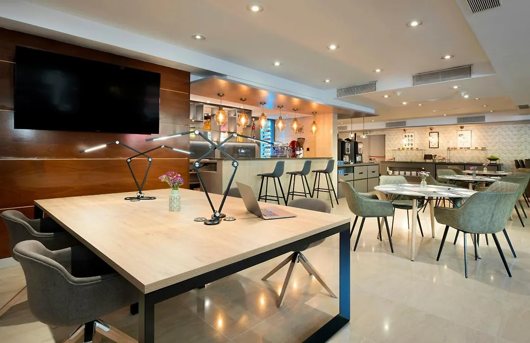 Leonardo Hotel Barcelona Gran Via-1
