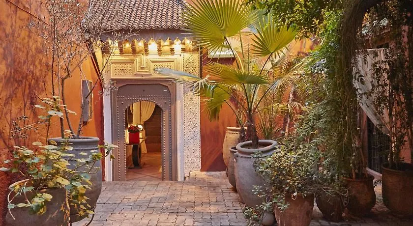 Riad Les Jardins D'Henia-1