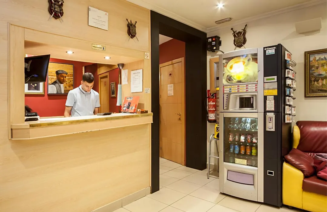 Hostal Inter Plaza Mayor Auto Check In-1
