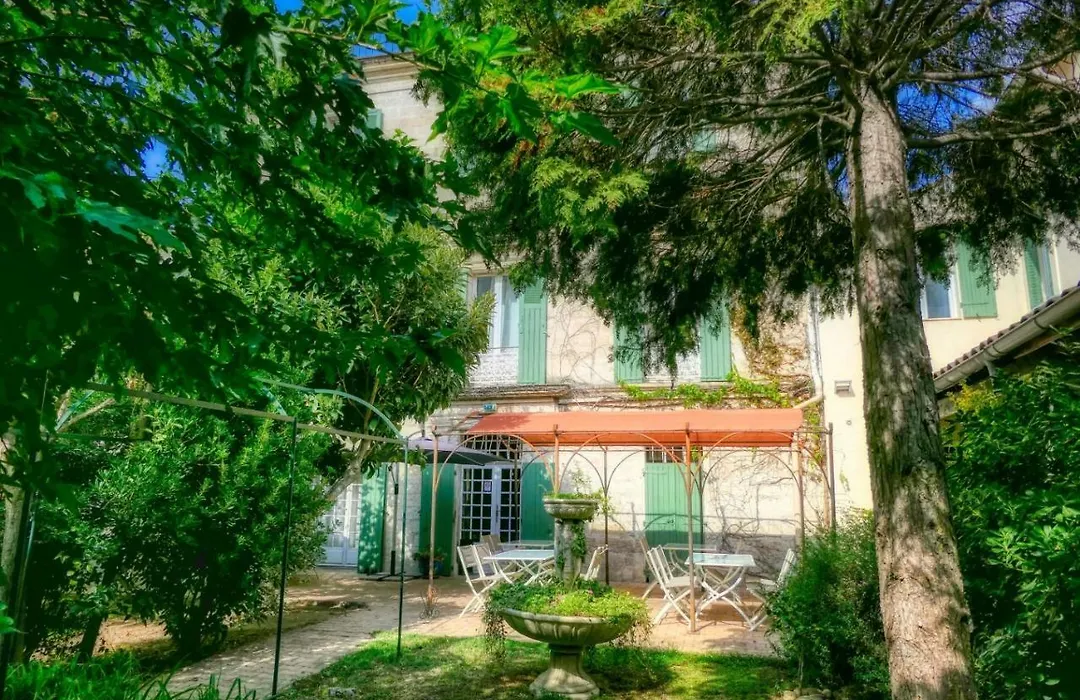 Au Saint Roch - Hôtel et Jardin-1