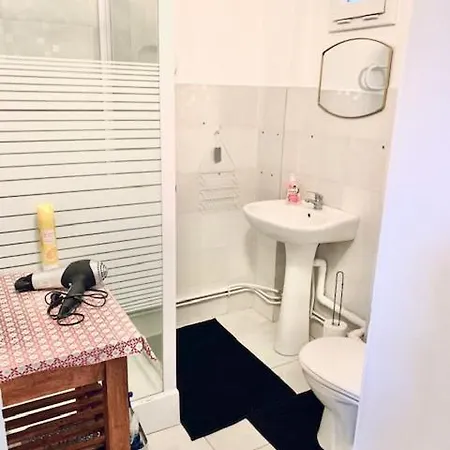 MAISON 2 CHAMBRES - LILLE - 4 PERS - 300m METRO-2
