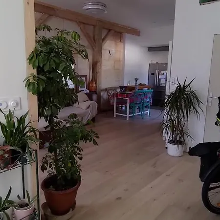 Belle Chambre Sur Terrasse A 3 Min De La Gare-2