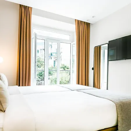 LX SoHo Boutique Hotel by RIDAN Hotels-3