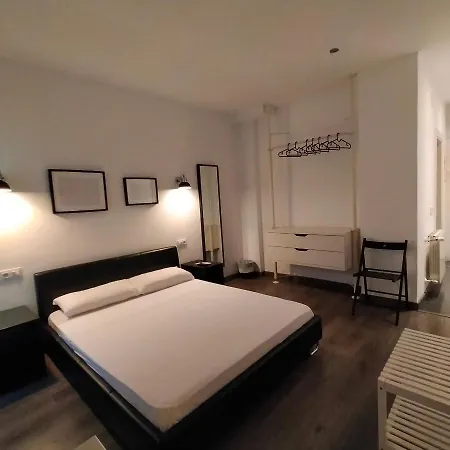 Room Pride-3