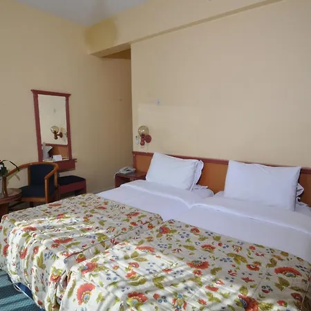 Harem Hotel-3