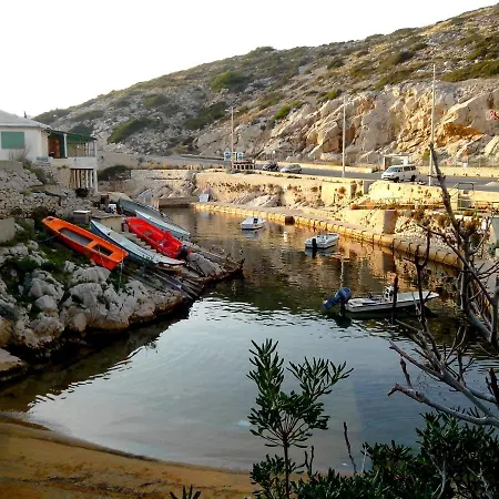 Cabanon du Pêcheur, Parc National des Calanques-2