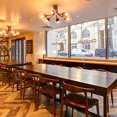 Hub By Premier Inn London Westminster - Westminster Abbey-3
