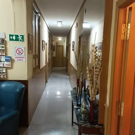 Hostal Continental-3