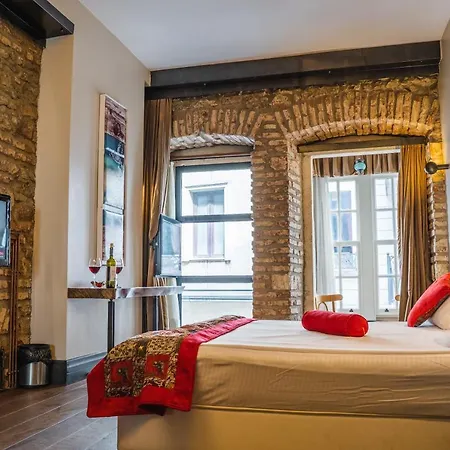 West Pera Hotel-2