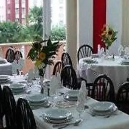 Hotel De Lisieux-3