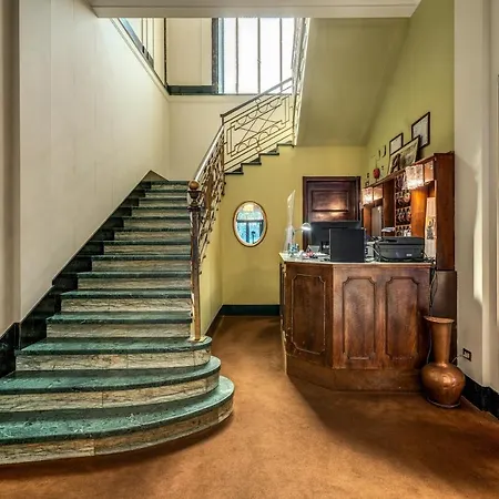 Hotel Apollo-2