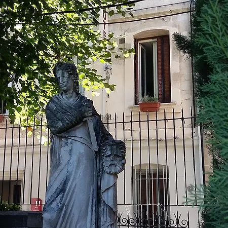 Hôtel Les Corps Saints-3