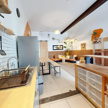 Coast - Utopy Hostel-3