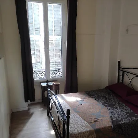 Hostel Lyonnais-2
