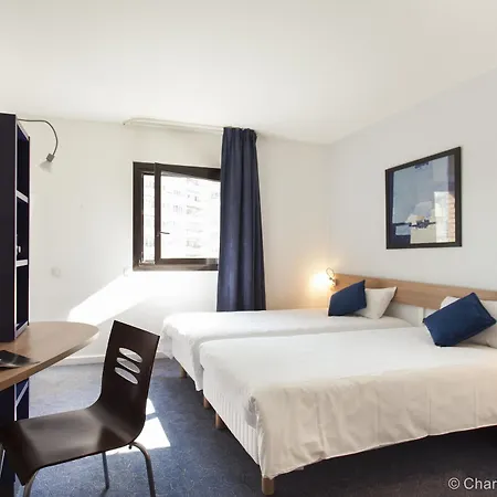 Canal Suites - Paris La Villette-2