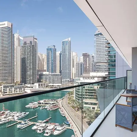 Vida Dubai Marina Yacht Club-3