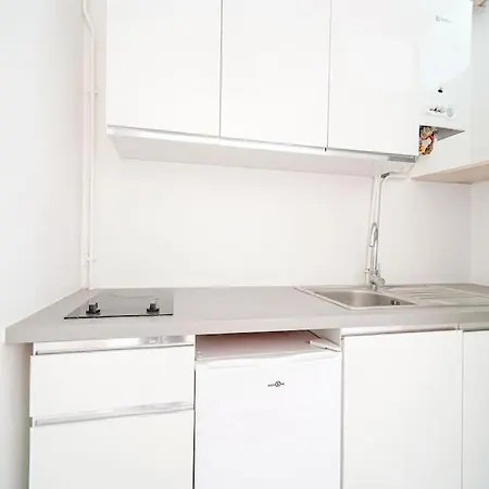 Studio Buttes-Chaumont - Hautpoul - III-3