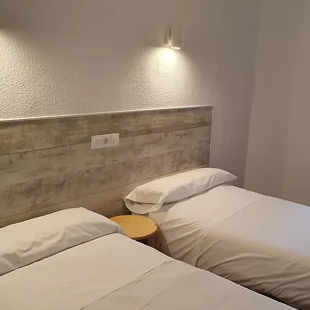 Hostal Ginebra -Madrid Centro Gran Via Sol--2