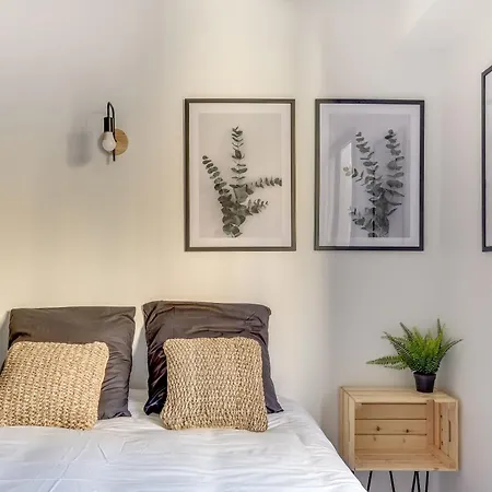 Suites indépendantes toutes équipées Leopold ou Carnot-3