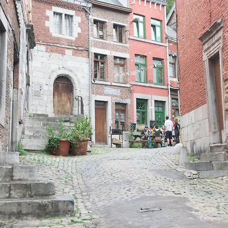 Bonjour Pierreuse-2