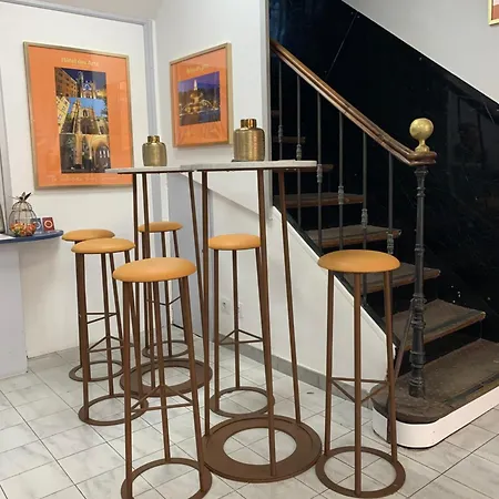 Hôtel des ARTS Aix-2