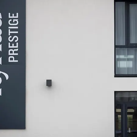 Kyriad Prestige Saint-Malo-3