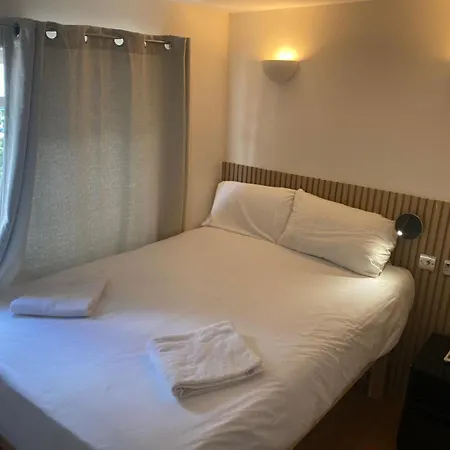 Exhibition Court Hotel 4-3