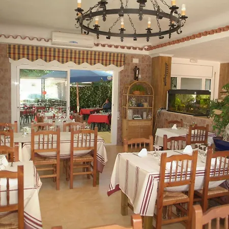 Aparthotel Els Molins-3