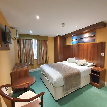 Hotel Oliver, 198 Cromwell Road Sw50Sn-2
