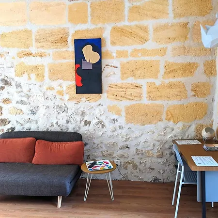 B&B Bordeaux Saint Michel-3