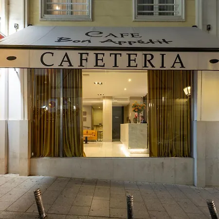 Hotel Avenida Gran Via-2
