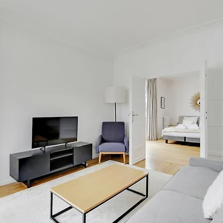 Pick A Flat'S Apartments In Saint Michel - Rue Du Sommerard-2