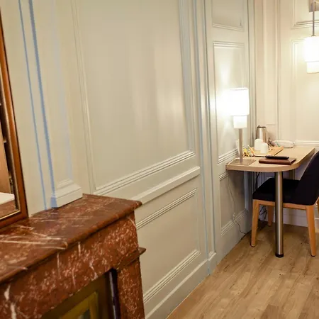 Hôtel du Dauphin-2