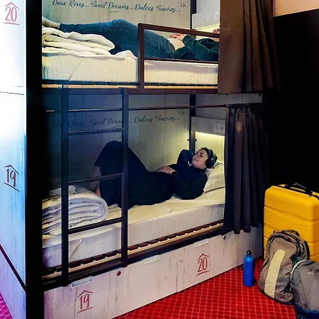 Rosalita Hostel-2