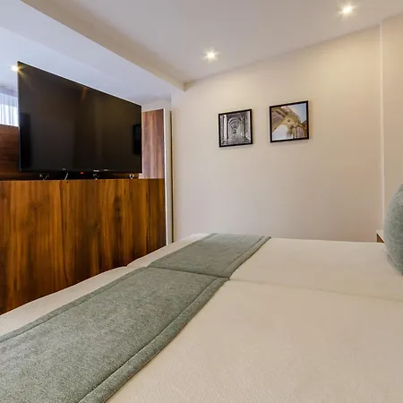 Hotel Avenida Park-3