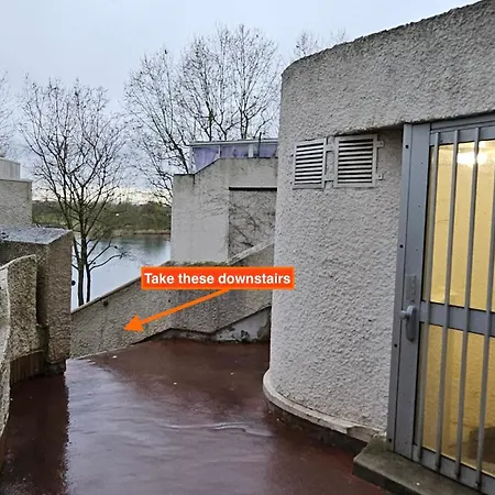 Chambre Parisienne - Proche RER&20 min Paris-3