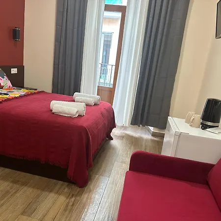 Hostal Corazon De Madrid 2-3