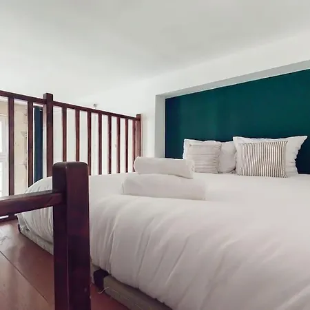 Chez Gustave: CLIM Calm,Saint Paul Marais, 2Guests-2