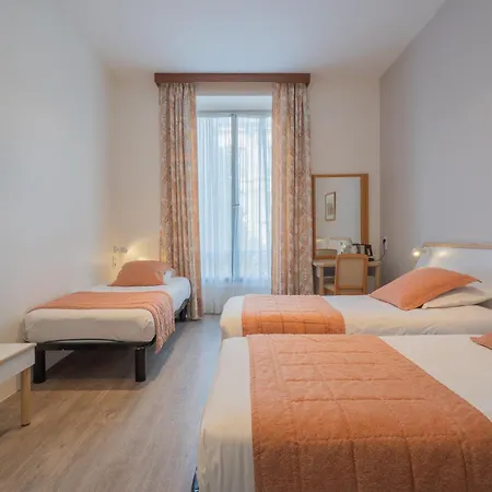 Hotel Busby-3