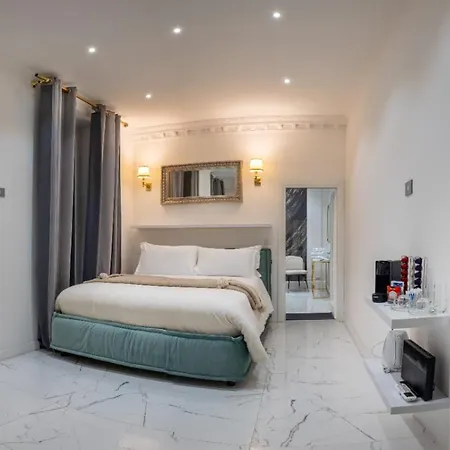 Daphne Suites-3