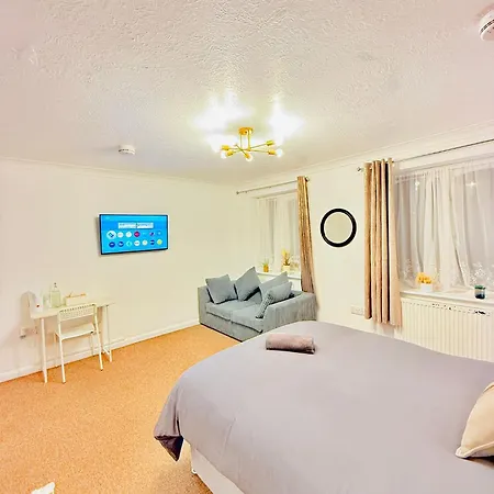 Maryland Studio-2