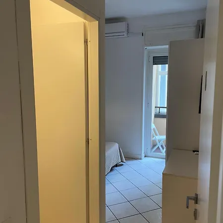 Good Rooms-2