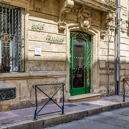 Hôtel Mistral Saint Roch-3