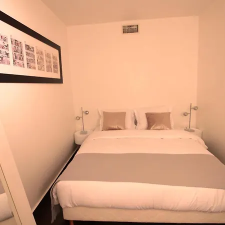 Short Stay Paris Apartments-3