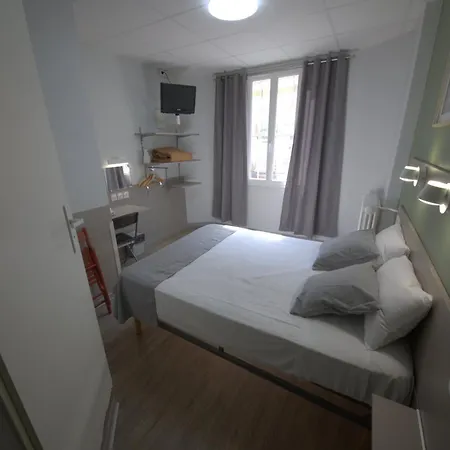 Hotel Lux-3