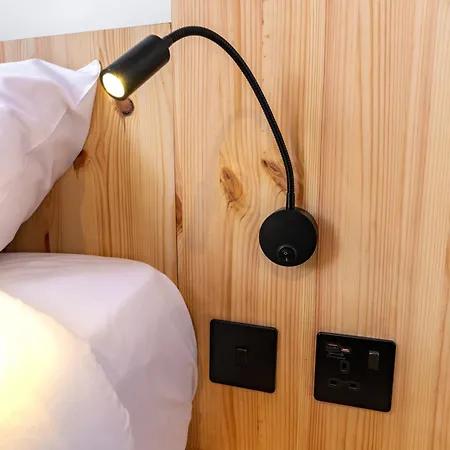 Easyhotel Paddington-3
