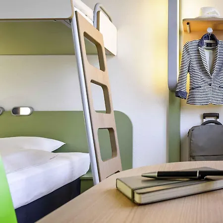 Hotel Ibis Budget Nancy Centre-3
