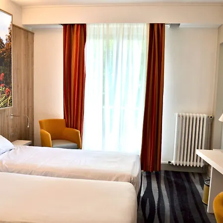 Kyriad Hotel Tours Centre-3