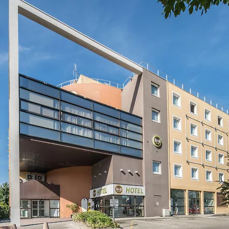 B&B HOTEL Grenoble Centre Verlaine-2