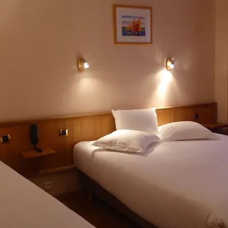 Hotel Kyriad Saint Malo Centre Plage-3